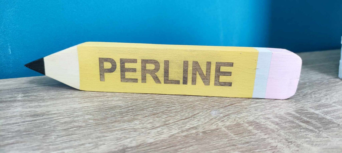 Crayon de bois 18mm avec peinture