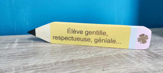 Crayon de bois 18mm avec peinture