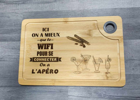 Planche apéro avec trou et rainure (petite)