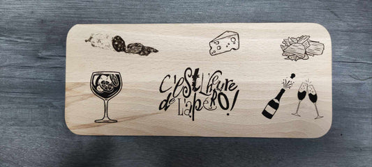 Longue planche à saucisson