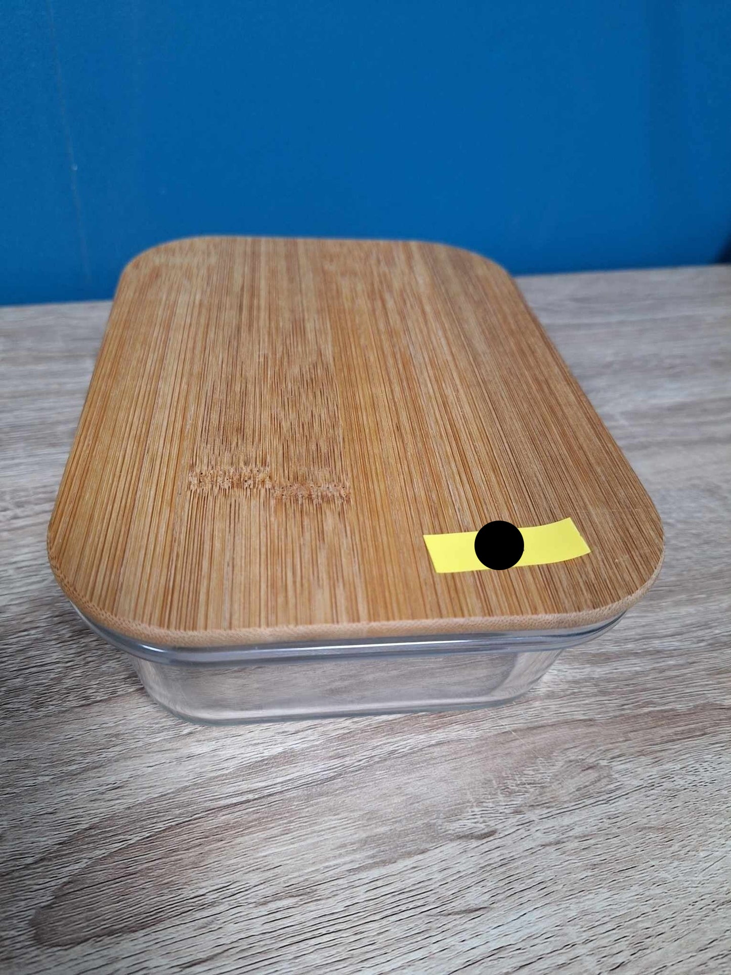 Plat en verre avec couvercle