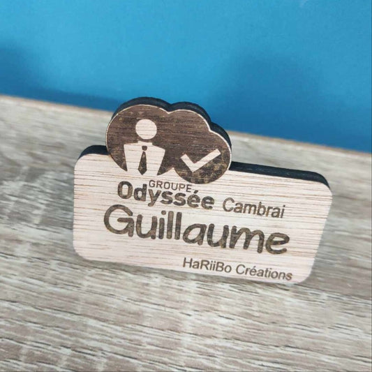 Badge en bois personnalisé pour entreprises