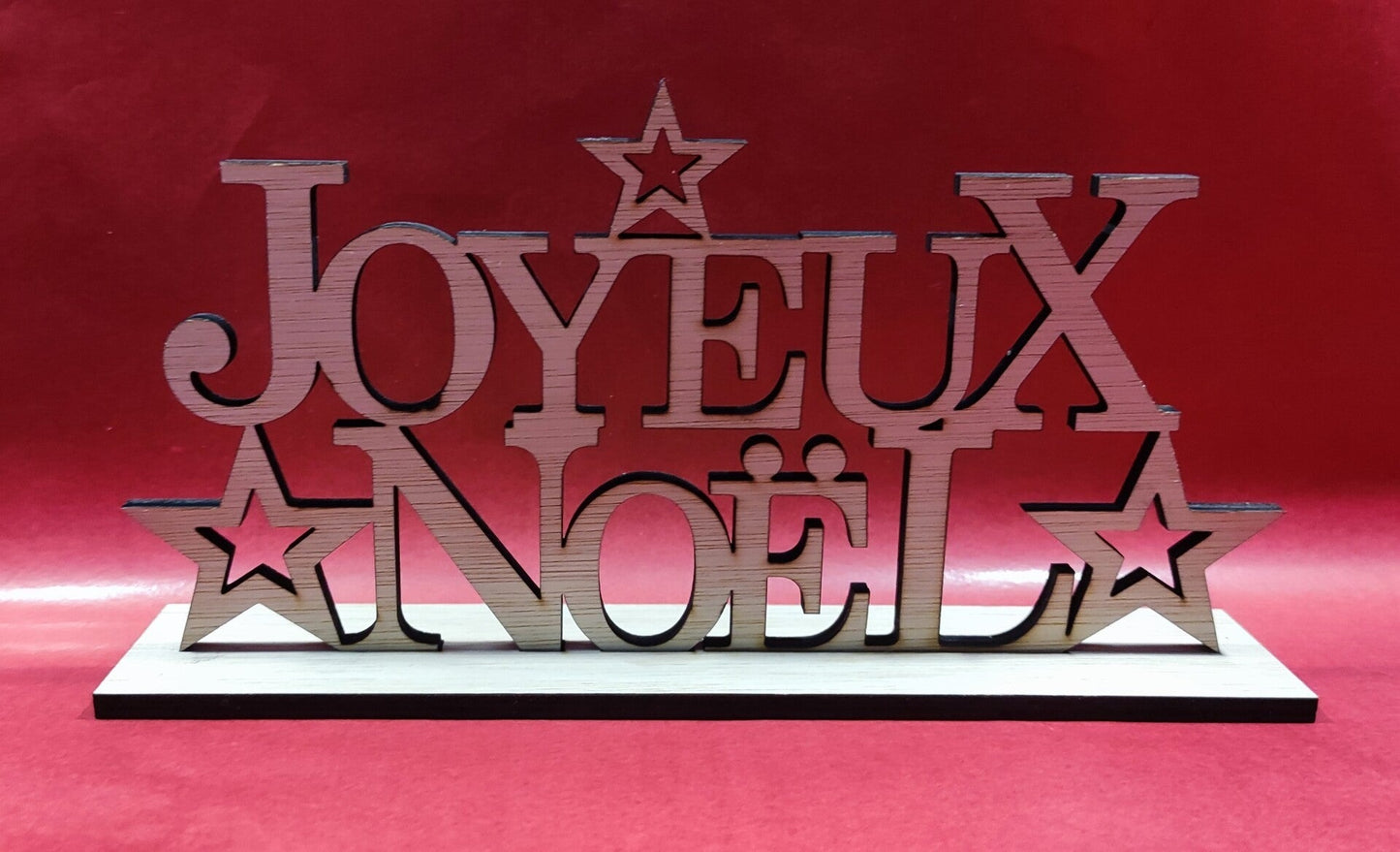Décoration Joyeux Noël pour table. Personnalisable en bois