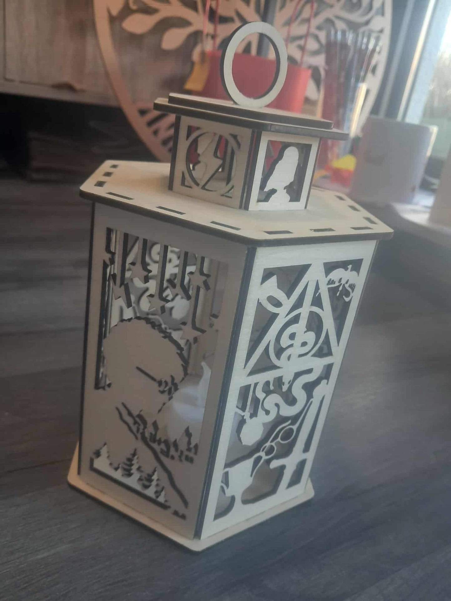 Lanterne lumineuse harry potter bois