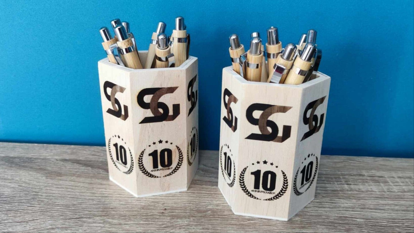 Entreprise logo marque texte en bois