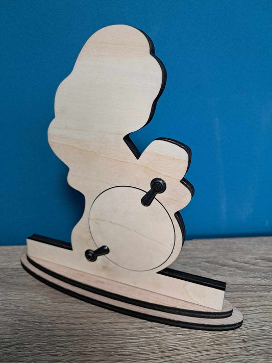 Silhouette femme en bois avec echographie enceinte personnalisable