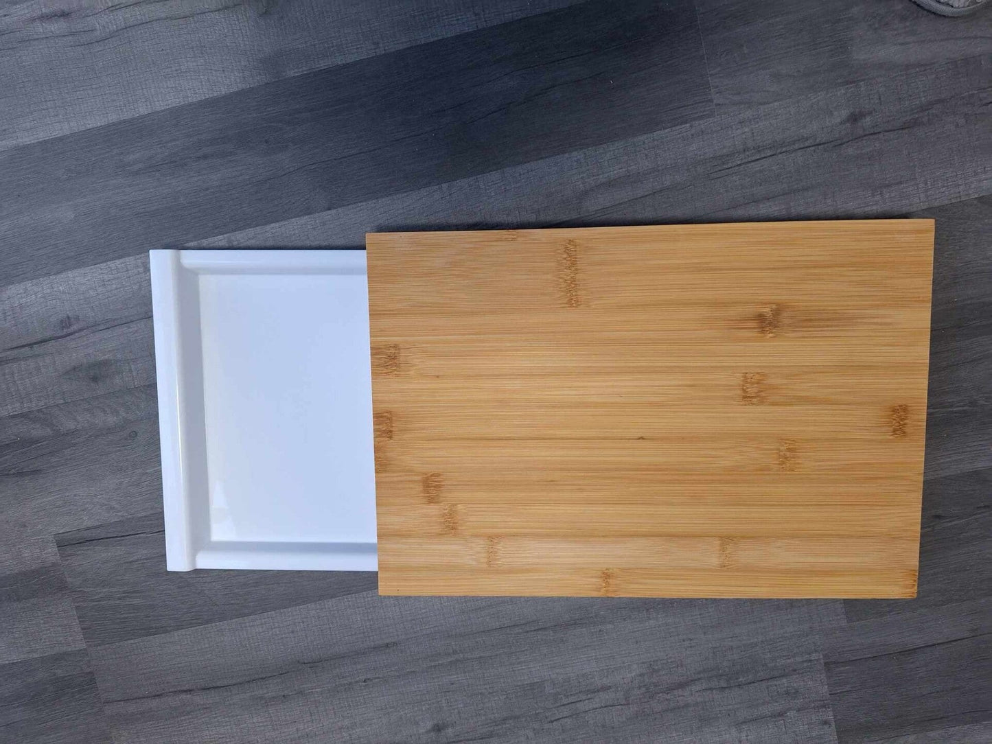 Planche a découper avec tiroir