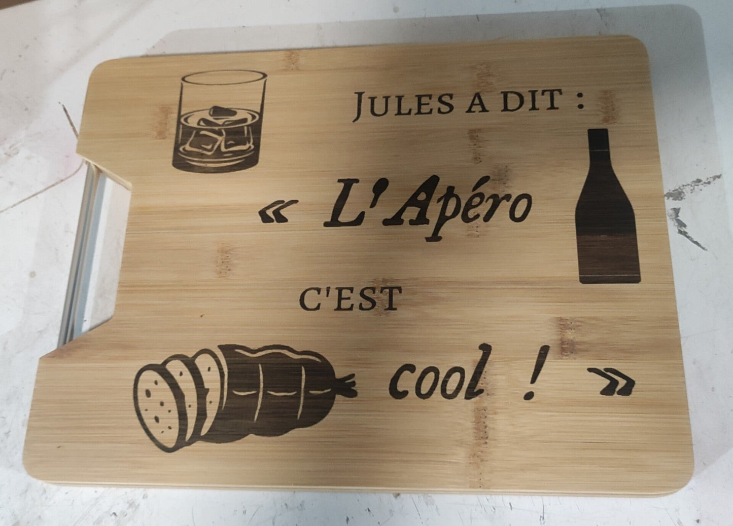Planche apéro avec barre de fer