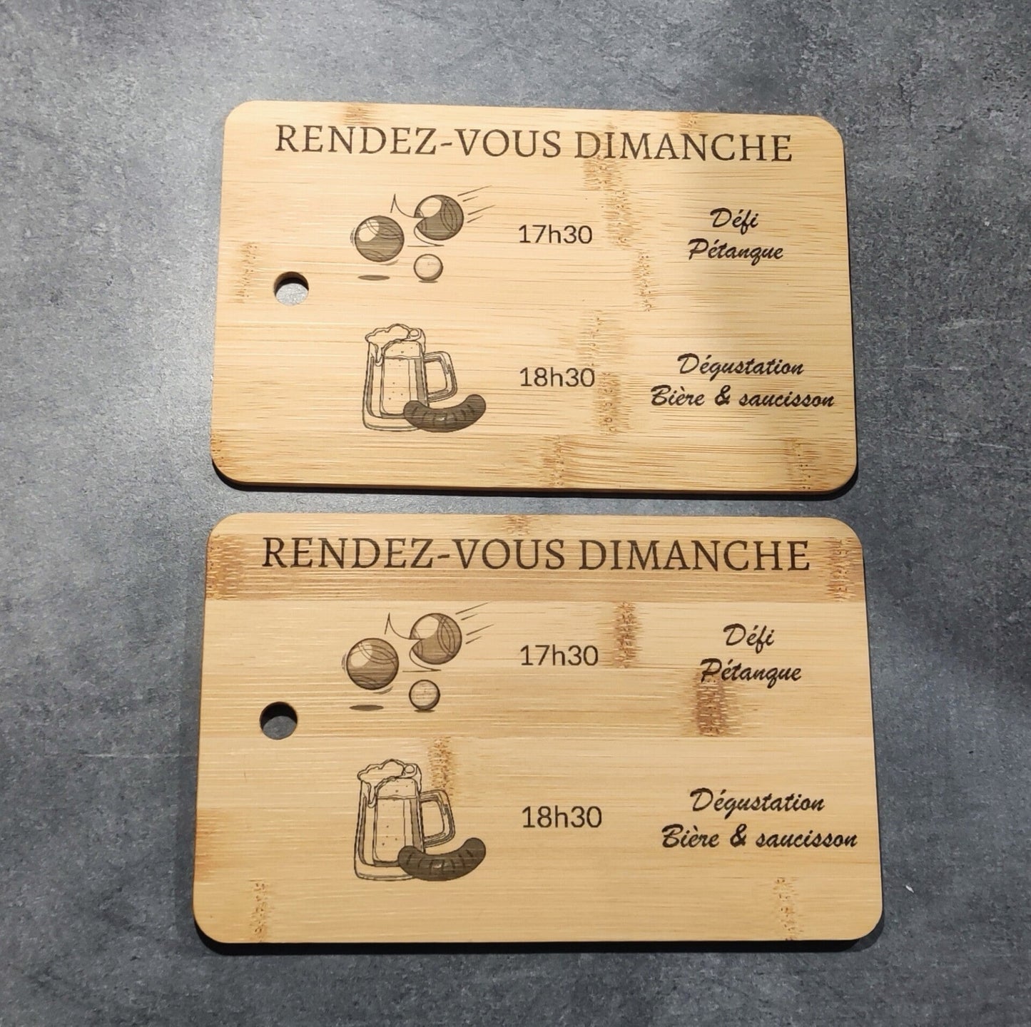 Planche à saucisson (avec trou)