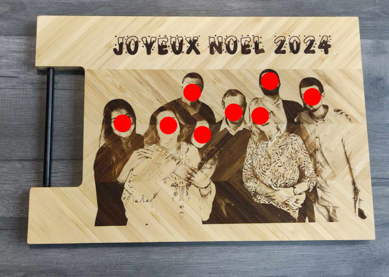 Planche à Découper En Bambou Gravée Personnalisée - 30x20 Cm - Plateau Apéro Et Barbecue - Cadeau Pour Homme