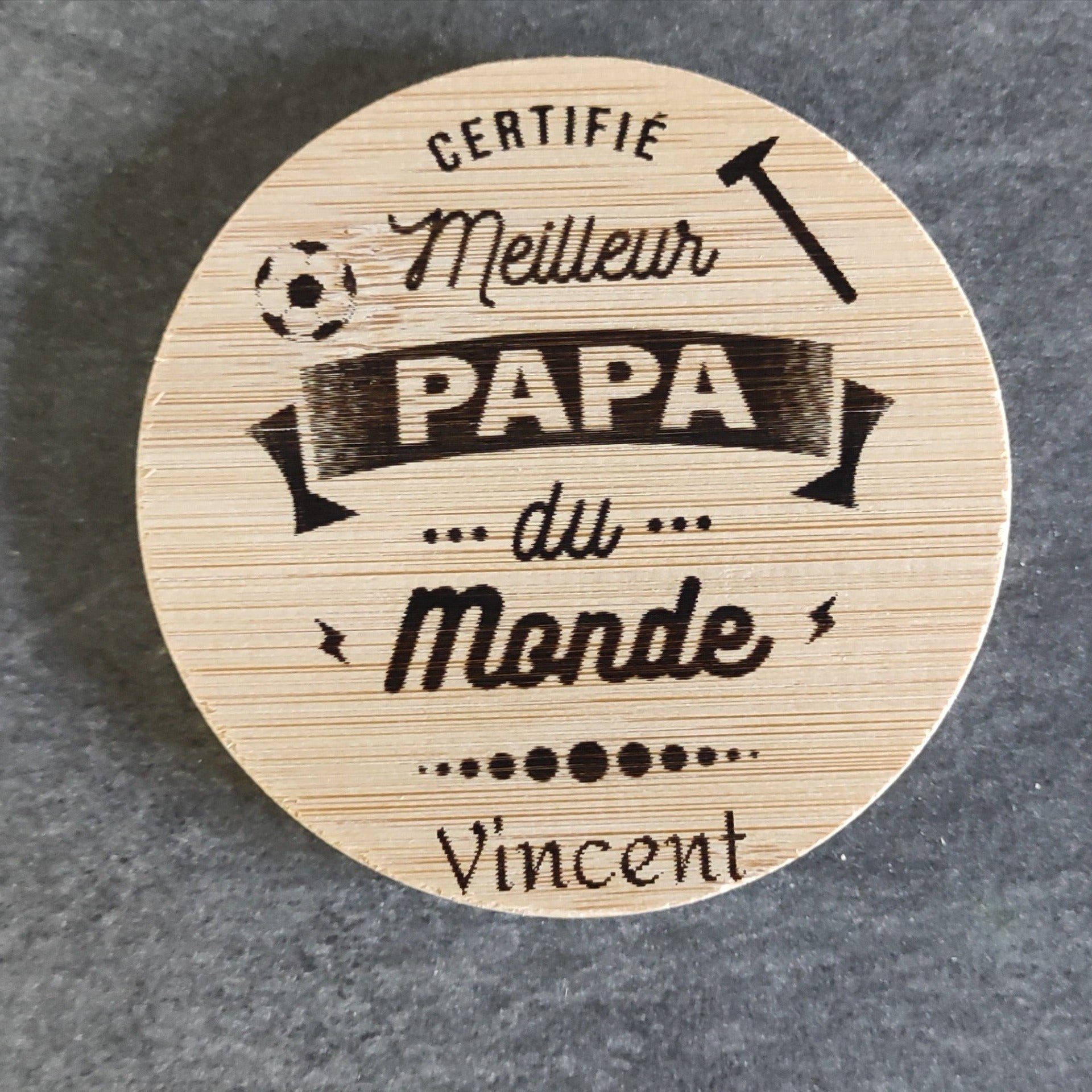 Sous verre sur mesure pour la fête des Pères en bois.
